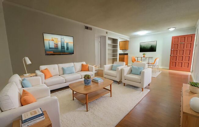 2 beds, 1 bath, 900 sqft, $1,145, Unit ELP2202-232