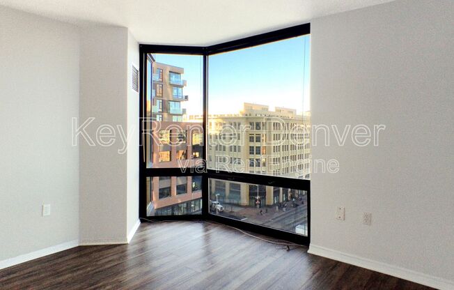 1 bed, 2 baths, 816 sqft, $1,600, Unit 808