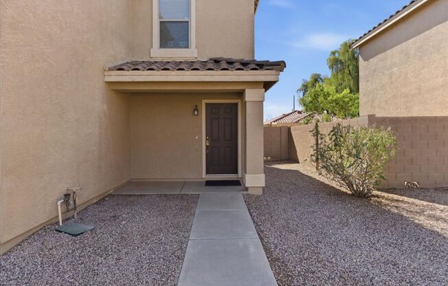 3 Bedroom Home in Cooper Commons Near S Cooper Rd and E Hunt Highway!