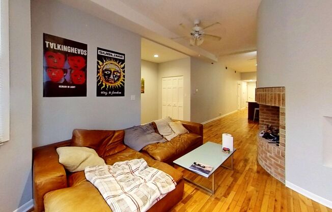 Huge Recently Rehabbed Wrigleyville Two Bed Two Bath