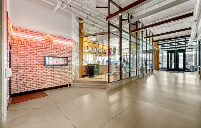 Gorgeous Two Bedroom Condo in The Coloradan!