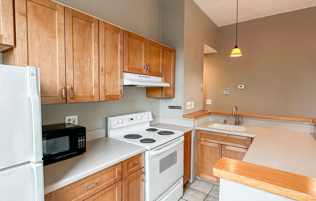 493 MASSACHUSETTS AVE