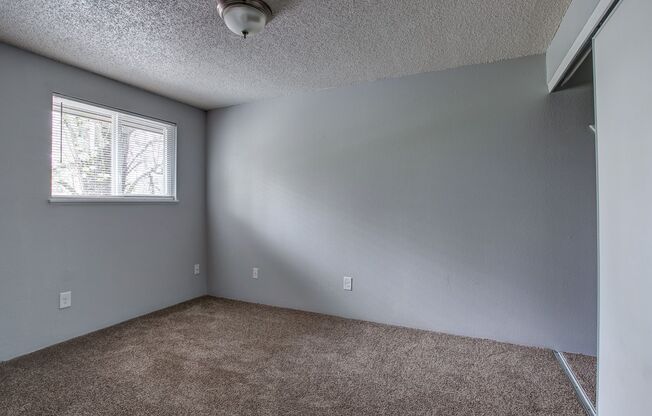 2 beds, 1 bath, 900 sqft, $1,395, Unit A2