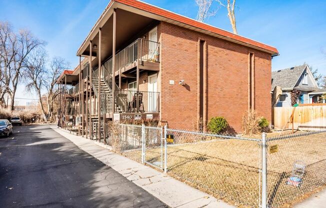 Roberta Street Apartments