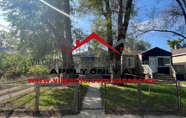 3 beds, 1 bath, $1,025