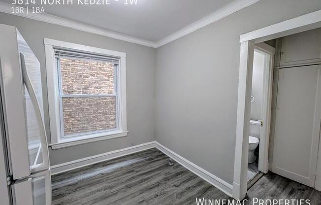 3814 N Kedzie Ave 2w
