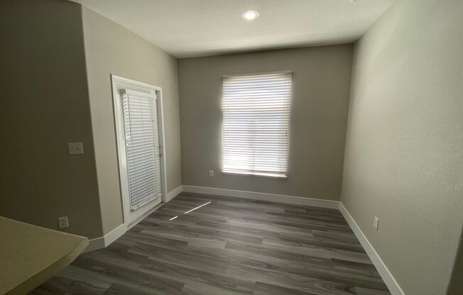 2 beds, 2 baths, 1,174 sqft, $1,450, Unit Las Vegas Blvd Unit 2238