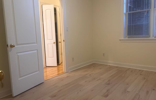 2 beds, 2 baths, $1,800, Unit Unit 1