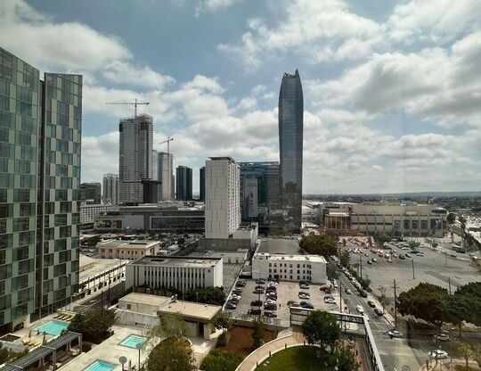2 beds, 2.5 baths, 1,489 sqft, $5,100, Unit 1506