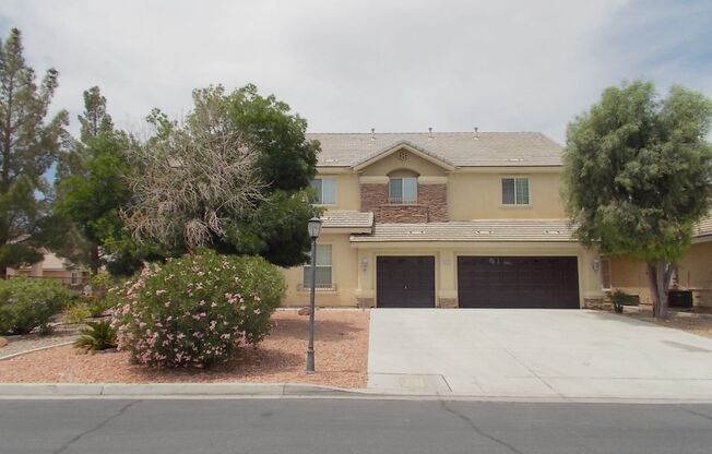 Beautiful 4BR Home with Pool, Loft, and 3-Car Garage in NW Las Vegas