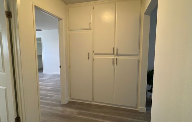 2 beds, 1 bath, 1,100 sqft, $2,575, Unit 241-41