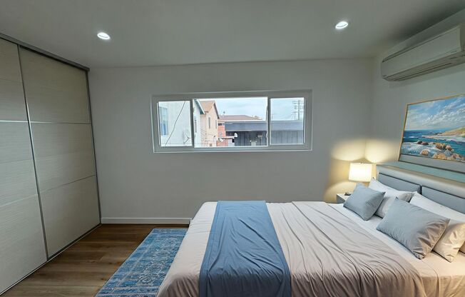 5146 Ithaca Ave.