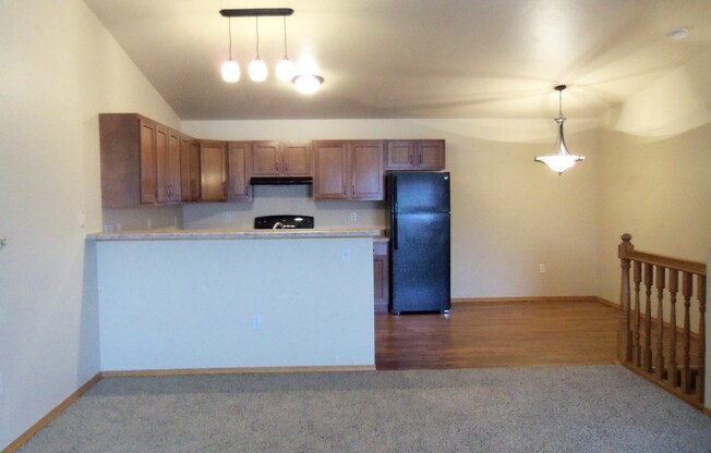 2 beds, 1 bath, 1,150 sqft, $1,149.99, Unit 124-08