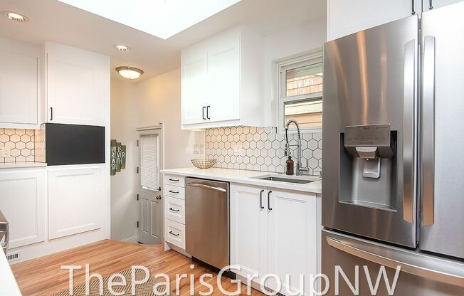 Renovated Magnolia Home – Open Floor Plan & Beautiful Finishes