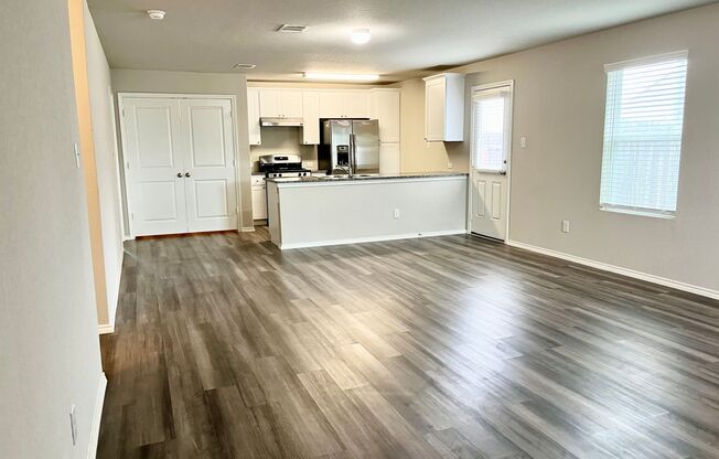 8907 Lamus Wheel, San Antonio, TX 78254