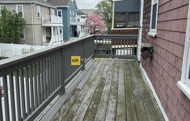 61 FREDERICK AVE