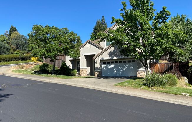 Beautifully remodeled 3 Bdrm+Master retreat / office, 3 bath two story home