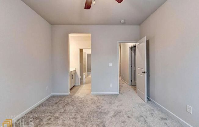 Elegant Living with Timeless Charm & Modern Comforts!