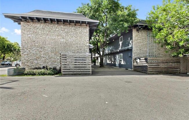 Midtown At The Domain 1 Bedroom: 100% Agent Commissions