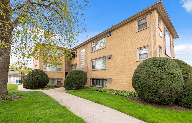 3639 W 63rd MOBILITY ZONE