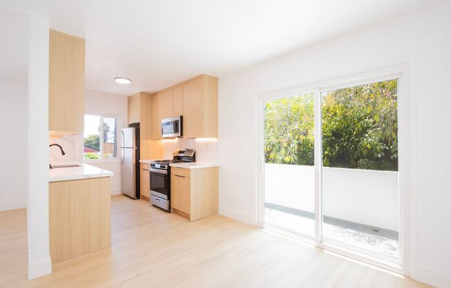 3729 Glendon LLC