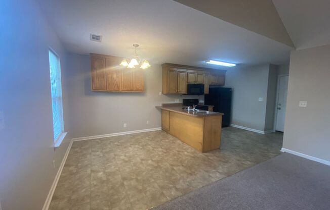 100 Coronation - Great Bonaire Rental!