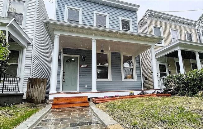 Beautiful Newly Renovated Home Available December 2024!
