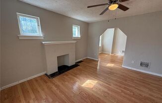 1 bed, 1 bath, 800 sqft, $695, Unit 2N