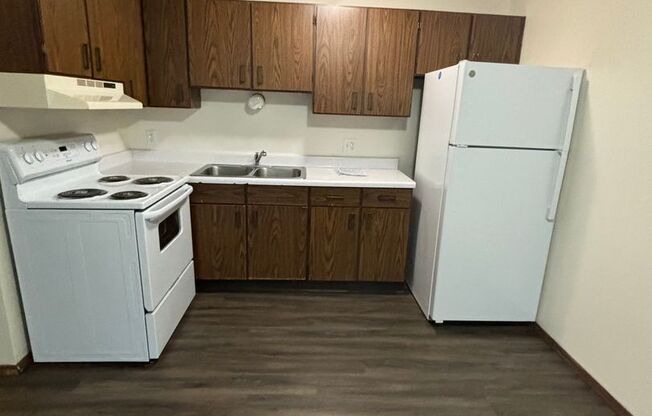 1 bed, 1 bath, 624 sqft, $775, Unit 4