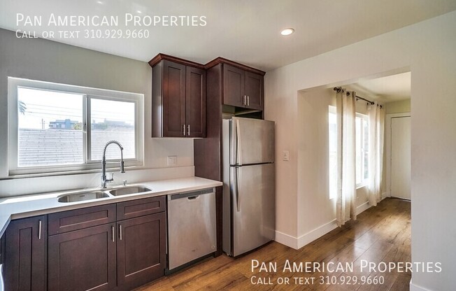 639 W 4th St 12