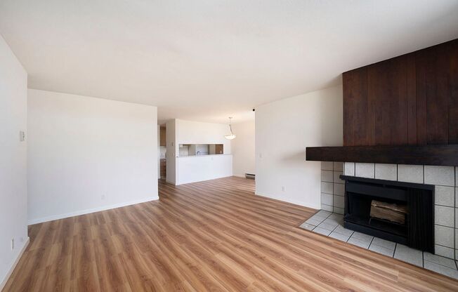 2101 Shoreline Dr #252 - 2 Bedroom | 2 Bath | Condo