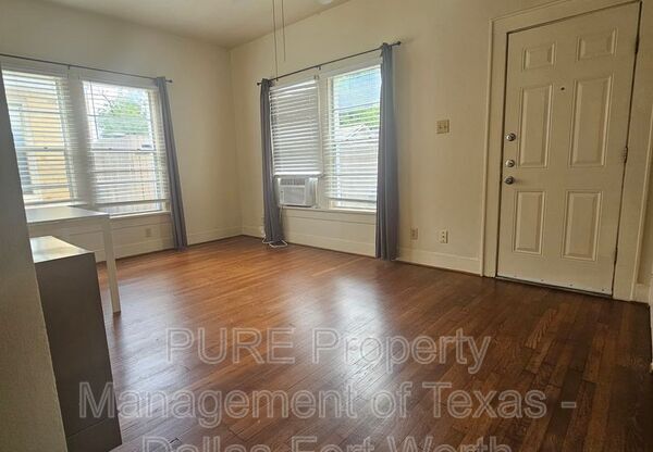 3762 W 7th Street
