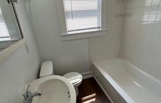 2 beds, 1 bath, $750