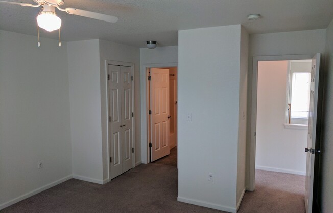 3 beds, 2 baths, $1,425