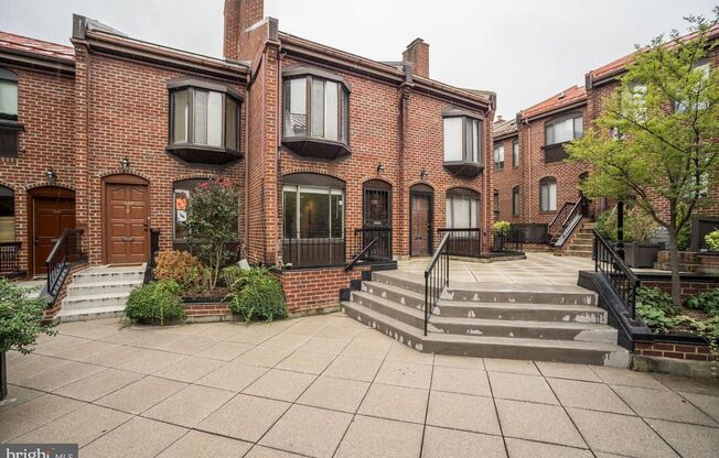 Georgetown Waterfront Home!