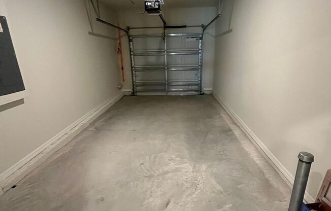 3 bedroom 2.5 bathroom