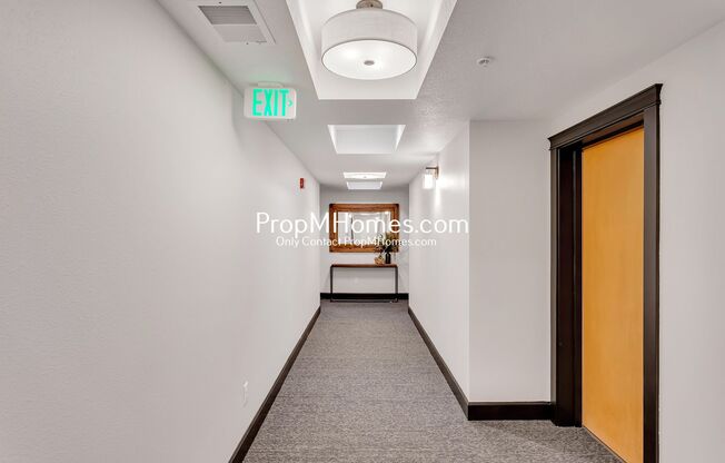 1 bed, 1 bath, $1,449, Unit 287 NE 3rd Street - 206