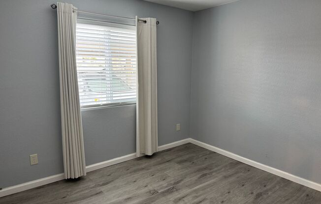 Beautifully Updated Condo