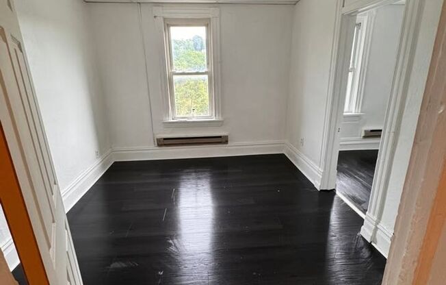 Bessemer Ave Apartments For Rent