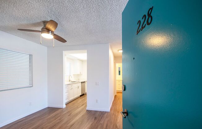 1 bed, 1 bath, 824 sqft, $2,695, Unit 228