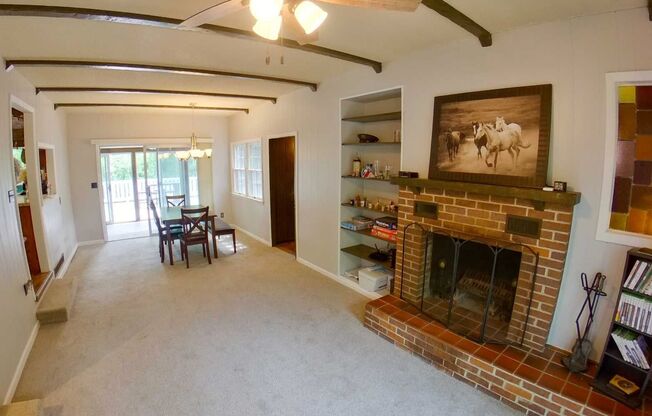 3D Tour Available - Garage Parking + Sun Room + Washer & Dryer Hook-Ups! Available August 5th!
