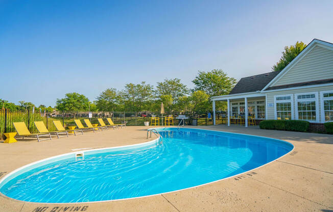 the swimming pool at the resort at governors residence at Traditions at Slate Ridge, Reynoldsburg Ohio