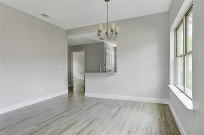 1100 W Day St