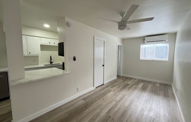 Studio, 1 bath, 400 sqft, $1,200, Unit 102