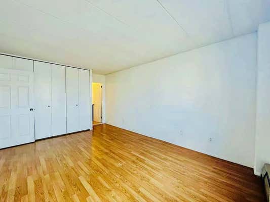 136 75 37 AVE