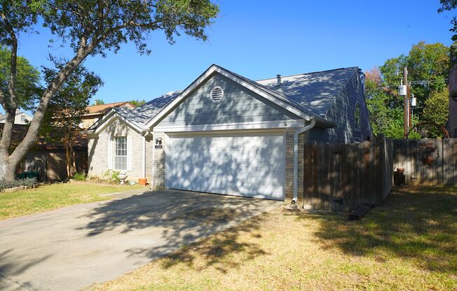 Great Home Near Randolph AFB - Realtor Commission: $500