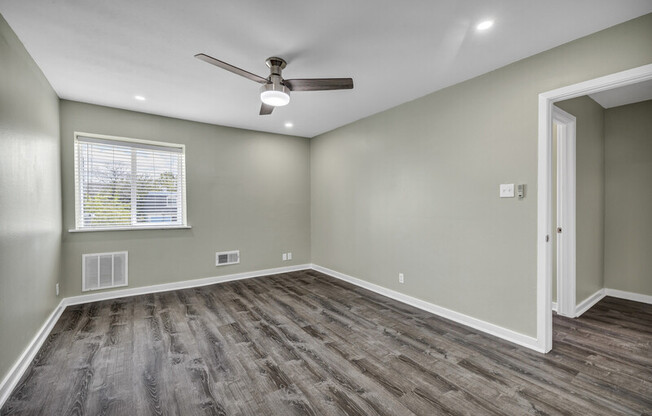 2808 SKWY CIR