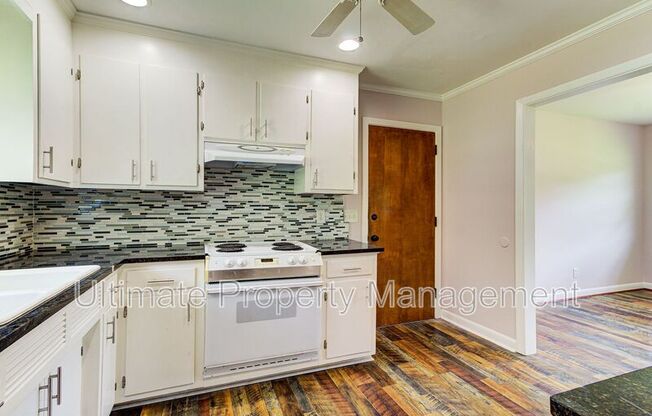 317 JOHNSTON DR