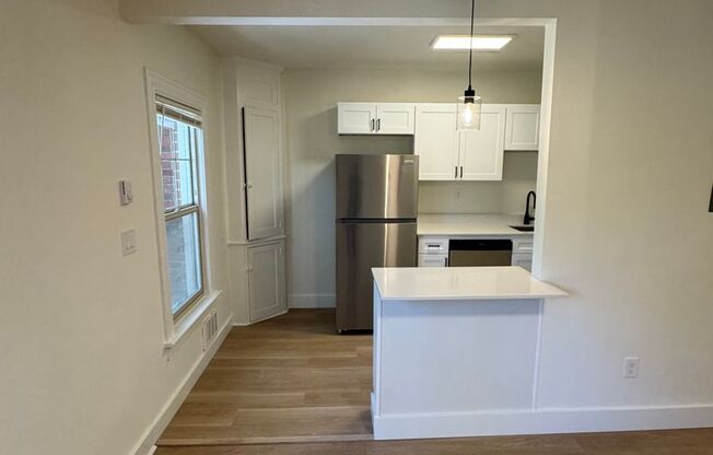 1 bed, 1 bath, 425 sqft, $1,646, Unit 409