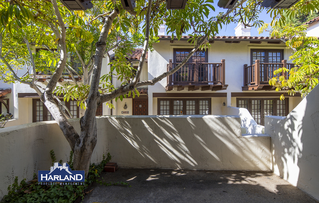 8668 VILLA LA JOLLA DR